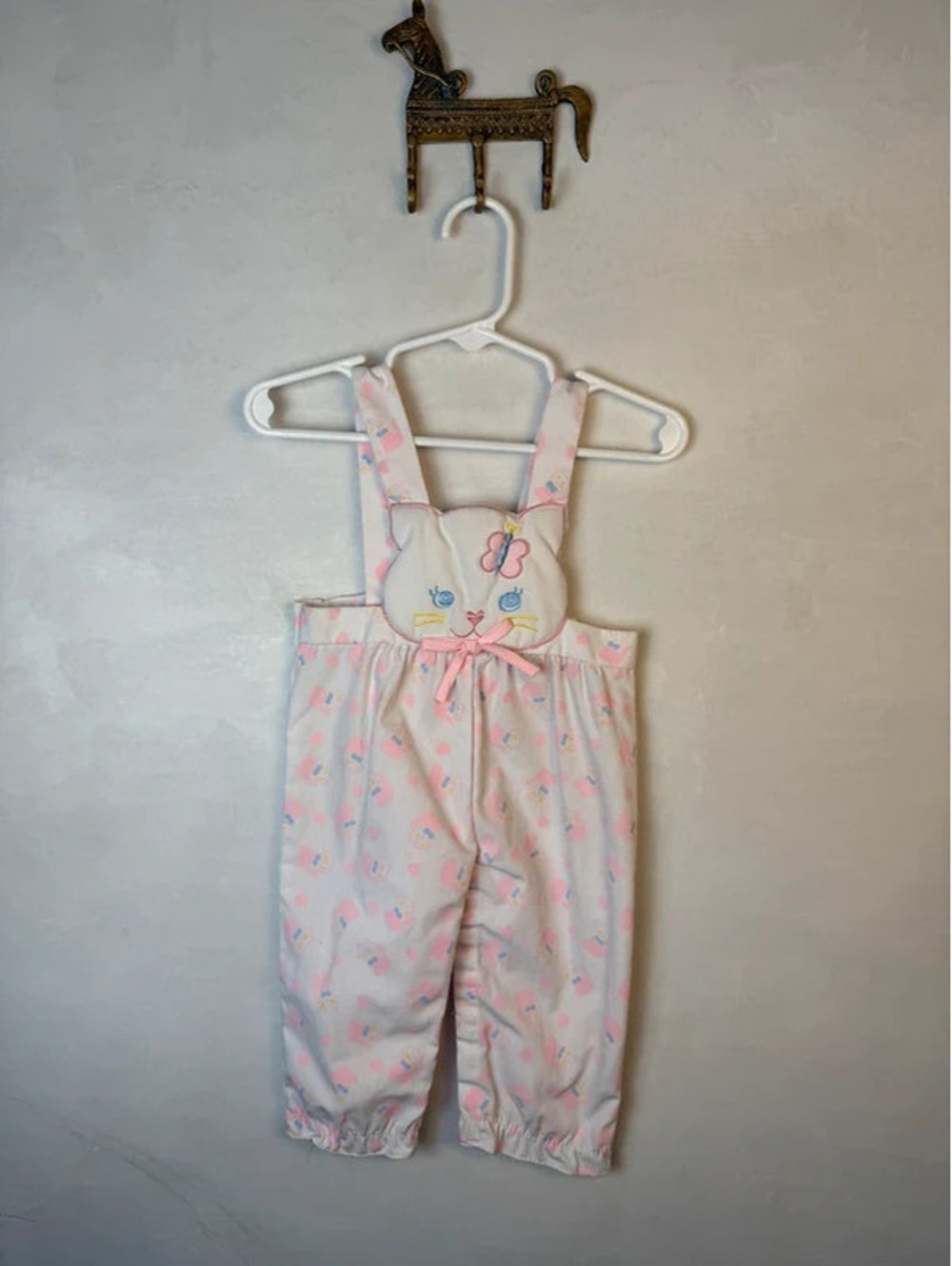 Vintage floral kitty overalls size 6-9m